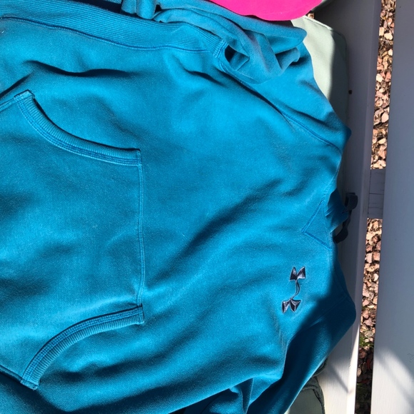 Under Armour Hoodie, large - Picture 3 of 4